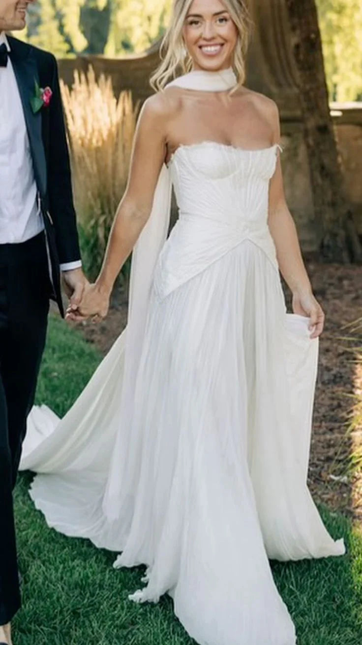 Elegant Ivory Strapless Pleated Corset A Line Long Wedding Dress AE010