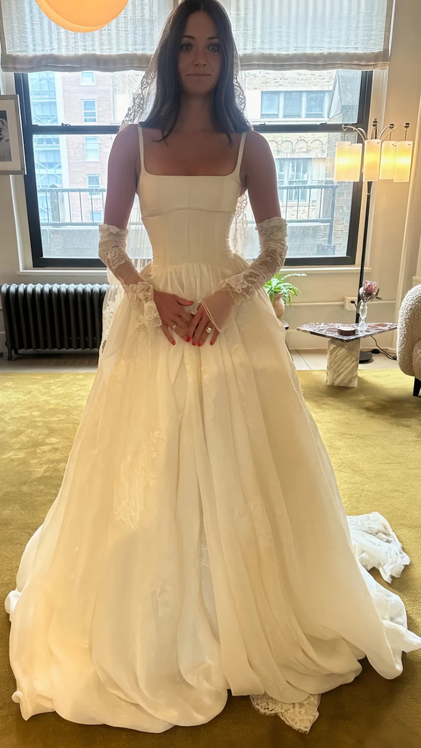 Vintage Ivory Square Neck Straps A-Line Sweep Train Wedding Dress AE017
