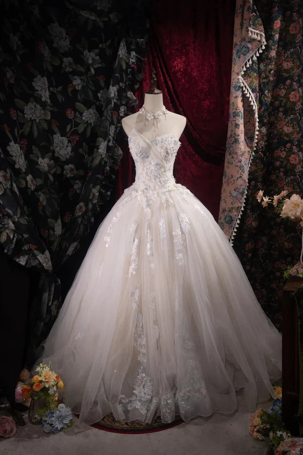 Romantic Sweetheart Ivory And Dusty Blue Lace Floral Applique A Line Wedding Dress With Cathedral Train AE044