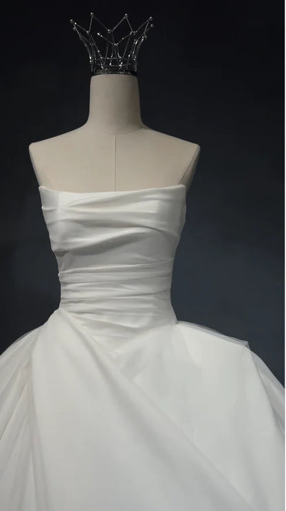 Modern White Strapless Pleated Satin A-Line Wedding Dress With Chapel Train AE054