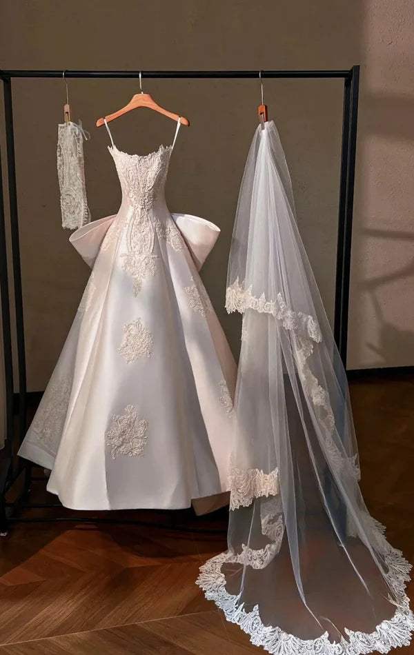 Classic White Strapless A-Line Floral Applique Wedding Dress With Chapel Train And Oversized Back Bow AE059