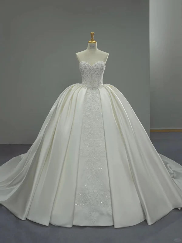 Regal White Sweetheart Beaded Lace Applique Satin Ball Gown Wedding Dress With Cathedral Train AE060