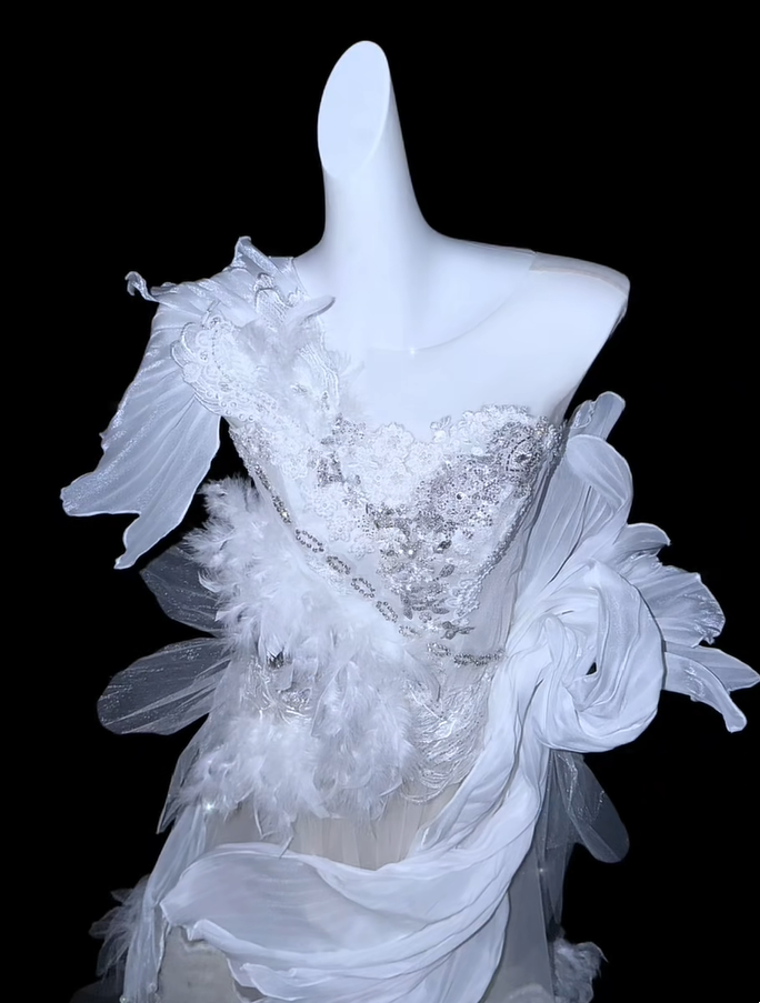 Whimsical White Feather & Beaded Mermaid Tulle Wedding Dress With Asymmetric One-Shoulder AE097