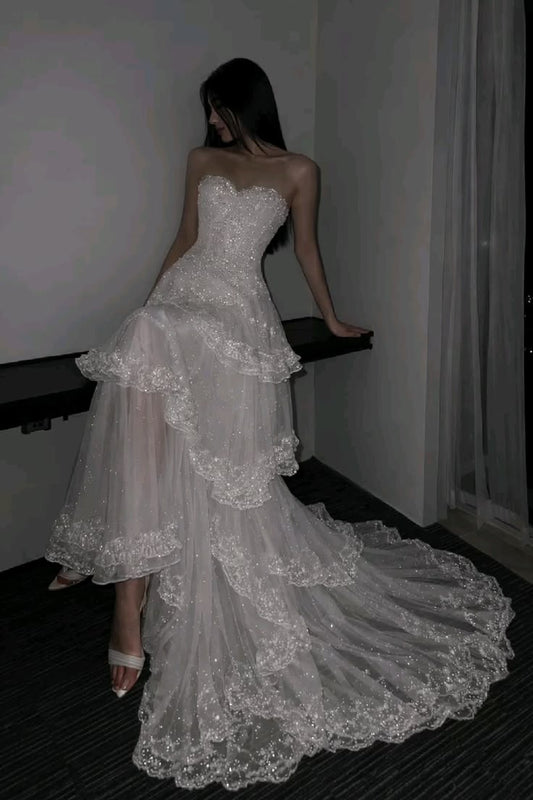 Regal White Sweetheart Sparkly Tulle A-Line Long Wedding Dress With Tiered Skirt And Chapel Train AE103