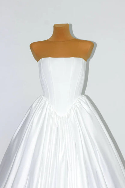 Minimalist Ivory Strapless Satin A Line Wedding Dress With Chapel Train AE128