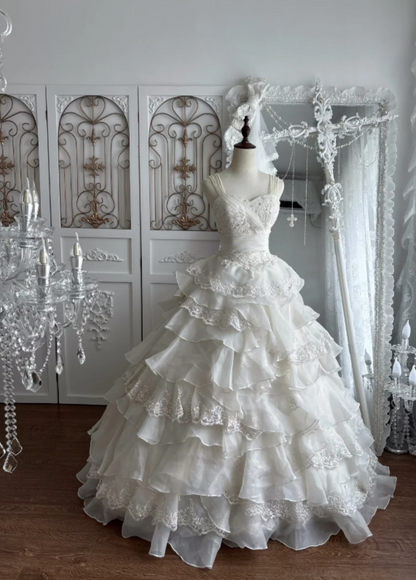 Vintage Ivory Pearl Straps A Line Wedding Dress With Beaded Lace Applique Bodice And Multi-Tier Ruffle Organza Skirt AE129