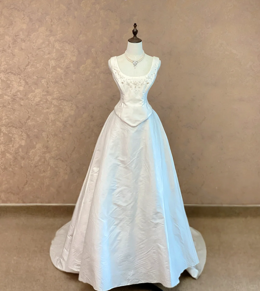 Minimalist Ivory U Neck Straps A Line Long Wedding Dress With Delicate Embroidery Neck,Sharp Heart Waist And Chapel Train AE130
