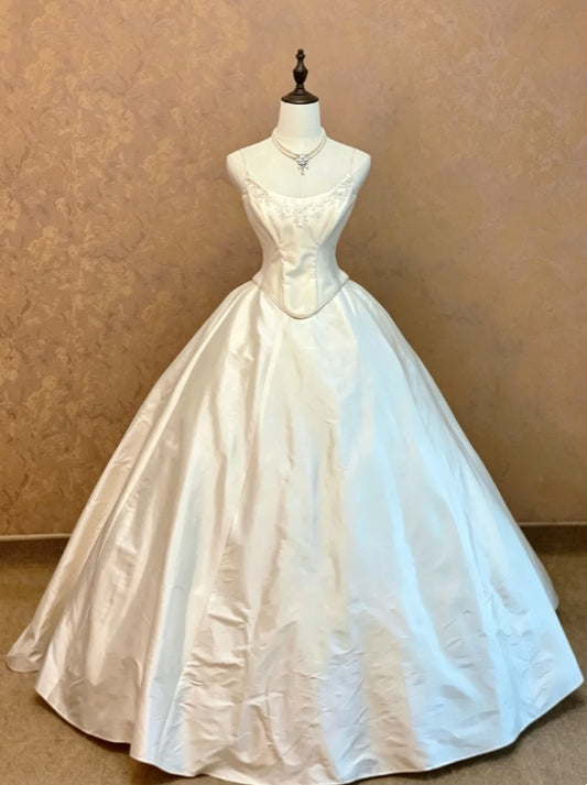 Minimalist Ivory Spaghetti Straps Delicate Floral Embroidery Satin Corset Ballgown Wedding Dress With Chapel Train AE140