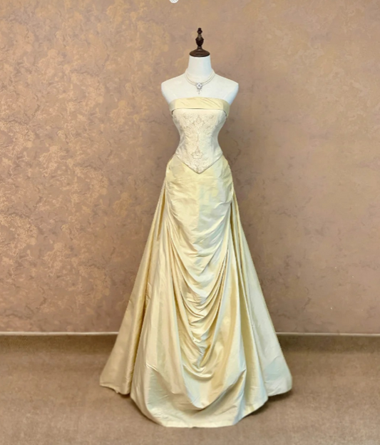 Elegant Yellow Strapless Floral Jacquard Corset Front Draped Satin Mermaid Wedding Dress With Chapel Train AE144