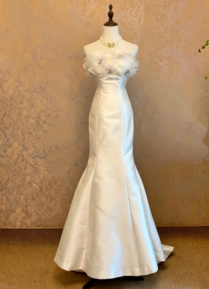 Chic White Strapless Ruffled Floral Organza Neck Satin Mermaid Wedding Dress With Court Train AE165
