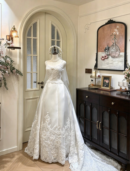Delicate Ivory Spaghetti Straps Lace Beaded Appliqué Satin A-Line Long Wedding Dress With Chapel Train AE213