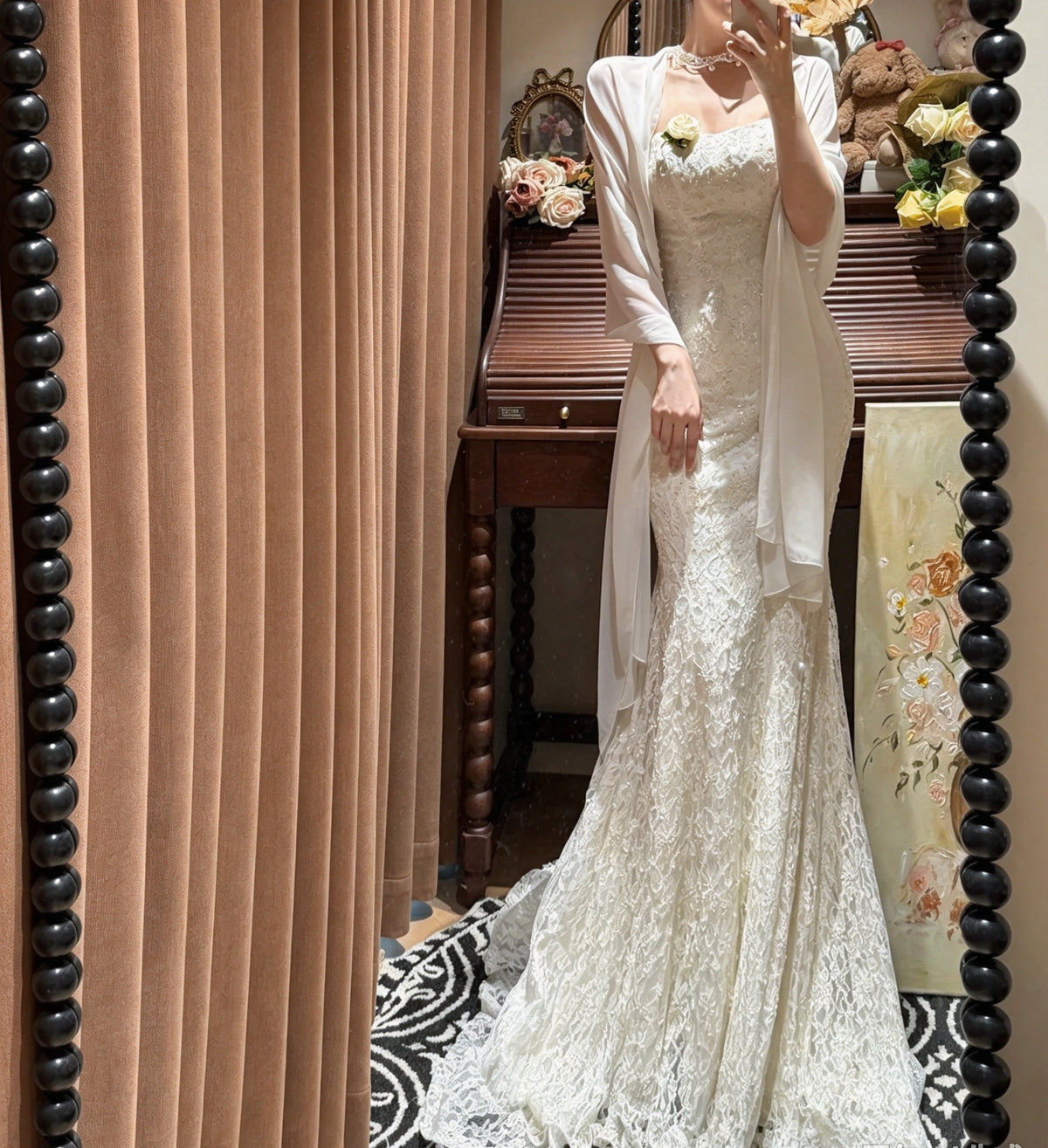 Chic Ivory Strapless Lace Beaded Mermaid Long Wedding Dress AE218