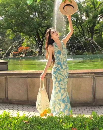Bohemian Flowy Summer V-Neck Maxi Dress Soft Fabric Backless Floral Printed Halter Dress AP1089