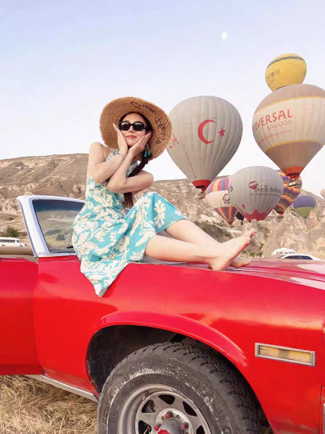 Bohemian Flowy Summer V-Neck Maxi Dress Soft Fabric Backless Floral Printed Halter Dress AP1089