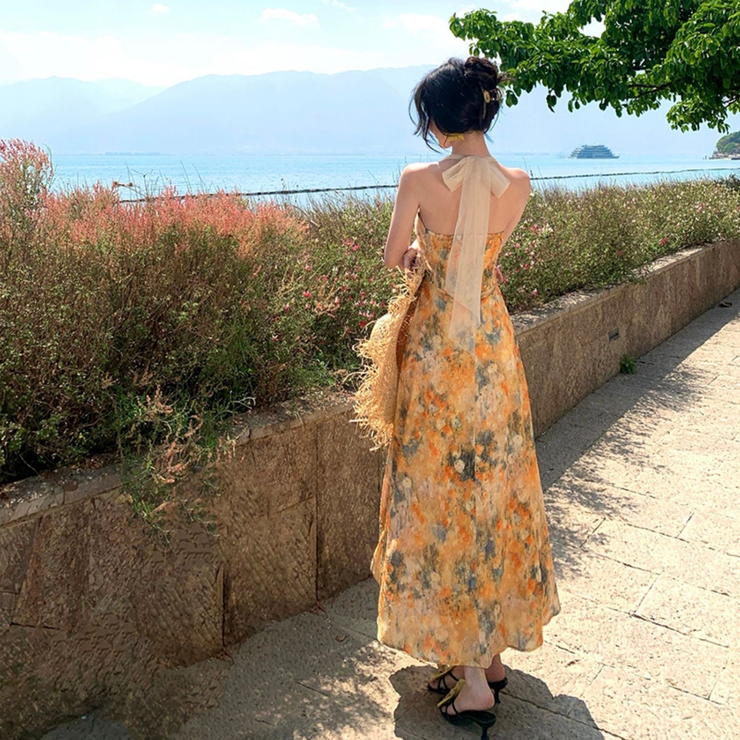 Vacation Flowy Beach Dress Pastel Color Motif Waist-Cinching Sleeveless Dress Halter Dress AP0295