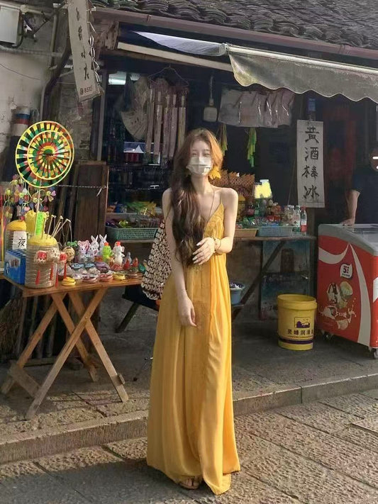 Hot Sales Loose Fit V Neck Soft Material Vacation Oversize Dress Spaghetti Strap Long Dress AP0298