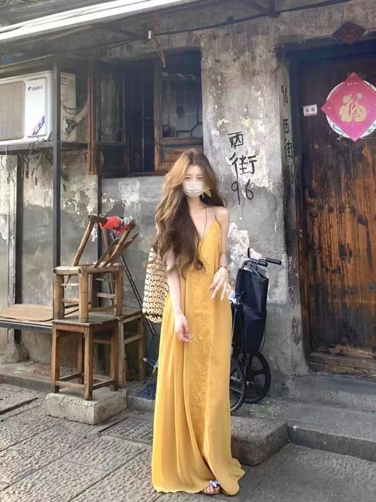 Hot Sales Loose Fit V Neck Soft Material Vacation Oversize Dress Spaghetti Strap Long Dress AP0298