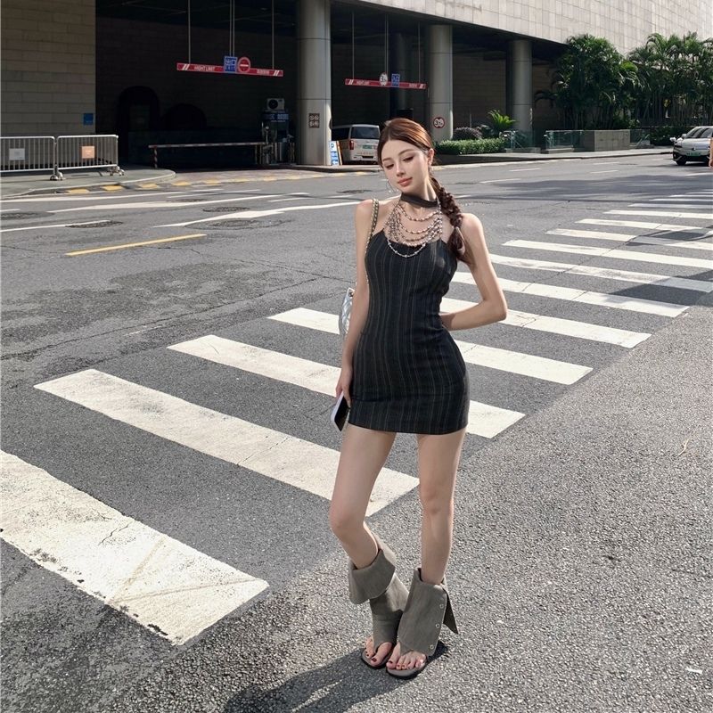 Y2K Style Stretchy Fabric Bodycon Seductive Mini Skirt Sleeveless Halter Short Dress AP0316