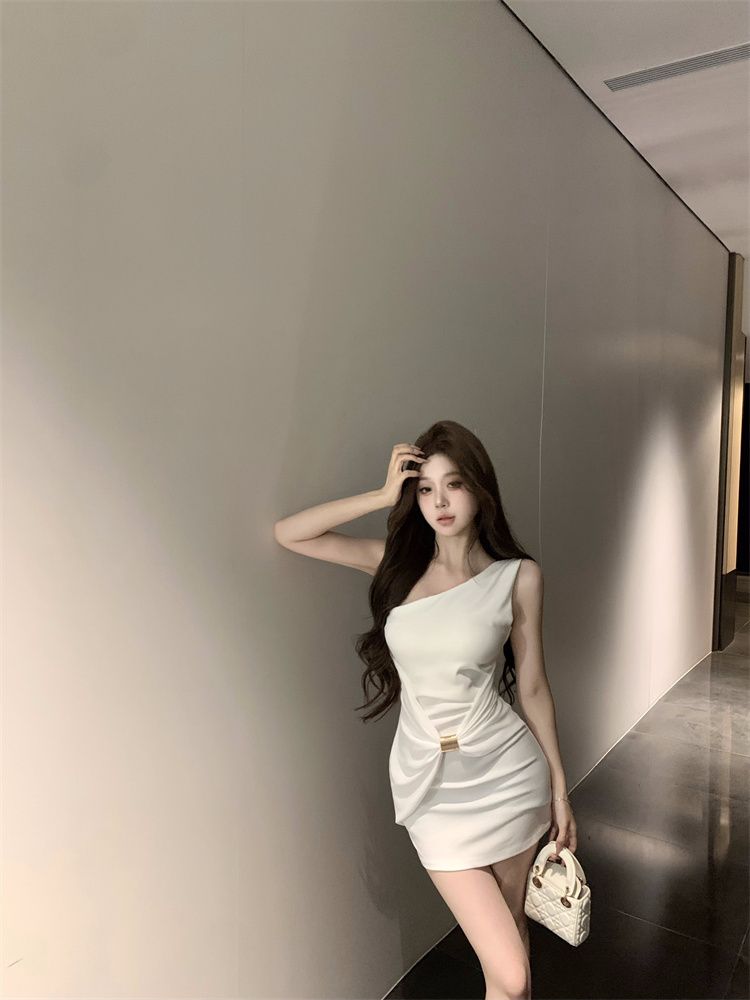 Everyday Wear One Shoulder Feast Party Asymmetrical Strap Hip-Hugging Summer Short Dress AP0321