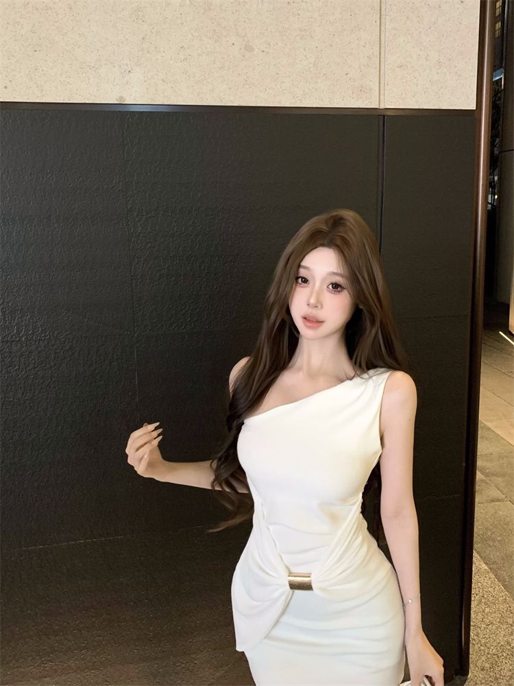 Everyday Wear One Shoulder Feast Party Asymmetrical Strap Hip-Hugging Summer Short Dress AP0321