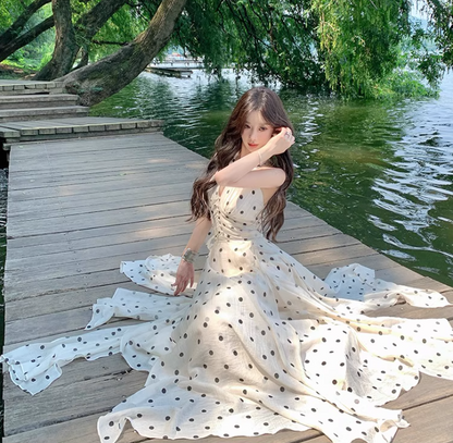 Vacation OOTD Lightweight Dress With Natural Waist Flowy V-Neck Halter Long Dress AP0342