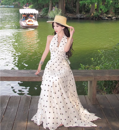Vacation OOTD Lightweight Dress With Natural Waist Flowy V-Neck Halter Long Dress AP0342