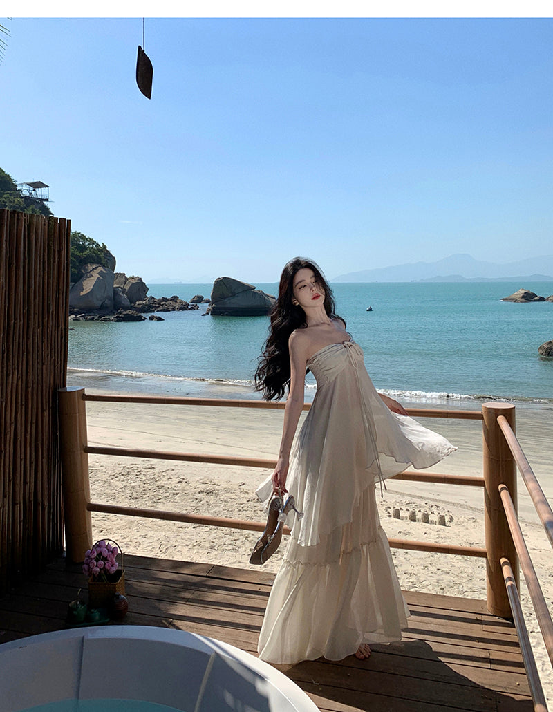 Travel Flowy Dress with Sweetheart Neck Ruffled Edge Variable Strap Halter Dress AP0344