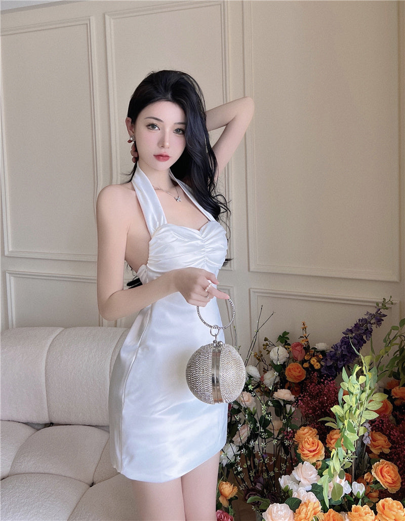 Hot Sales Feast Refined Halter Dress Close-Fitting Waist-Cinching Halter Short Dress AP0381
