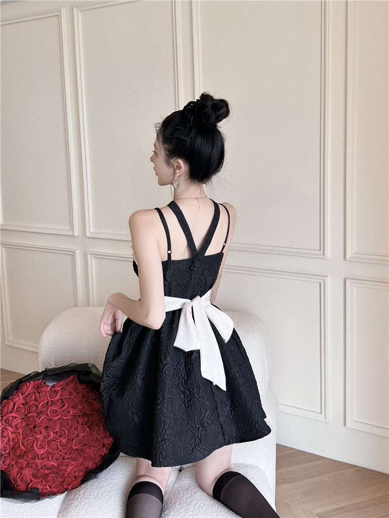 Summer Feast Alluring Mini Skirt Floral Trimmed Embroidery Spaghetti Strap Short Dress AP0384