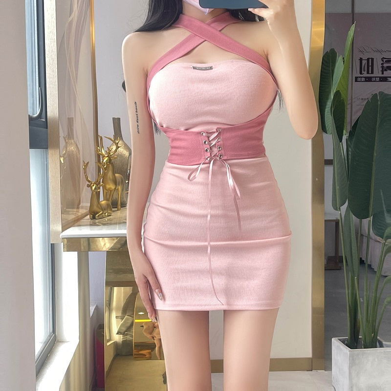 Waist-Cinching Sensual Breathable Fabric Halter Dress Vogue Close-Fitting Halter Short Dress AP0394