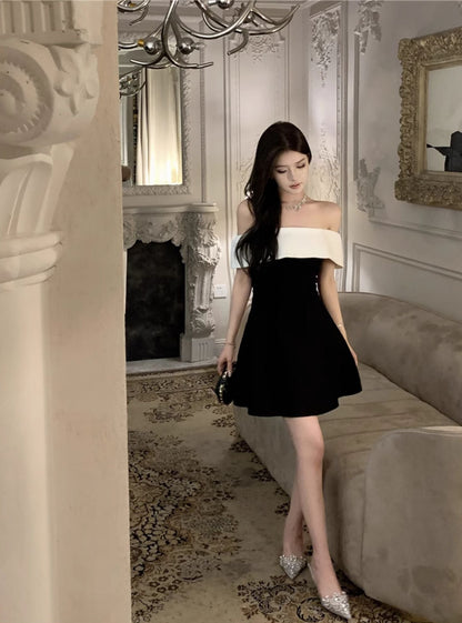 Elegant Off-Shoulder Summer Skirt Strapless White-Black Splicing Short Dress AP0437