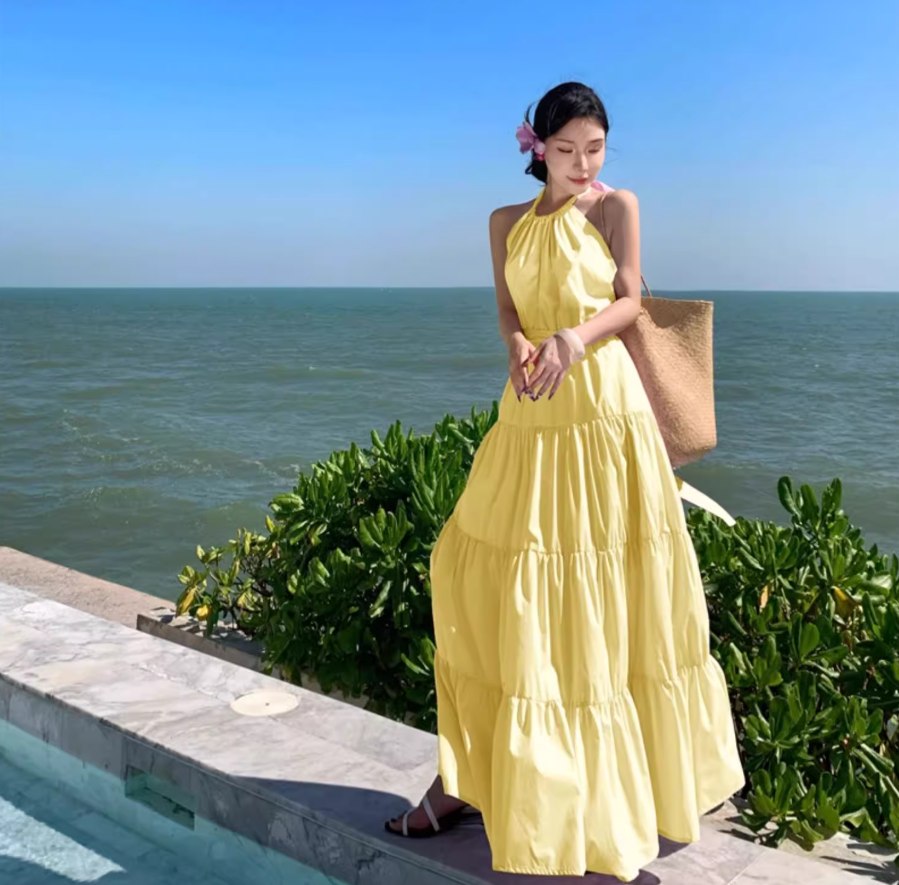 2025 Vacation Sleeveless Backless  Maxi Dress Beach Photo Casual Halter Dress  AP0443