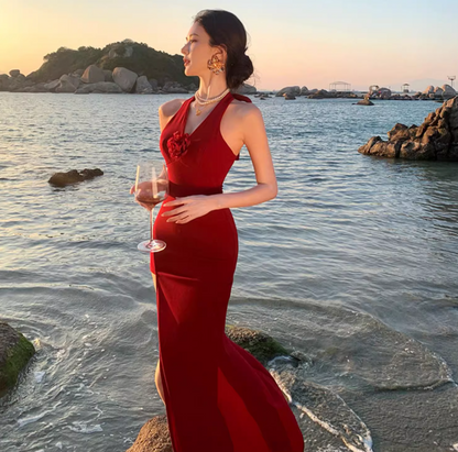 High-Slit Vacation Flowy Beach Dress Vibrant Waist-Cinching Sleeveless Halter Dress AP0448