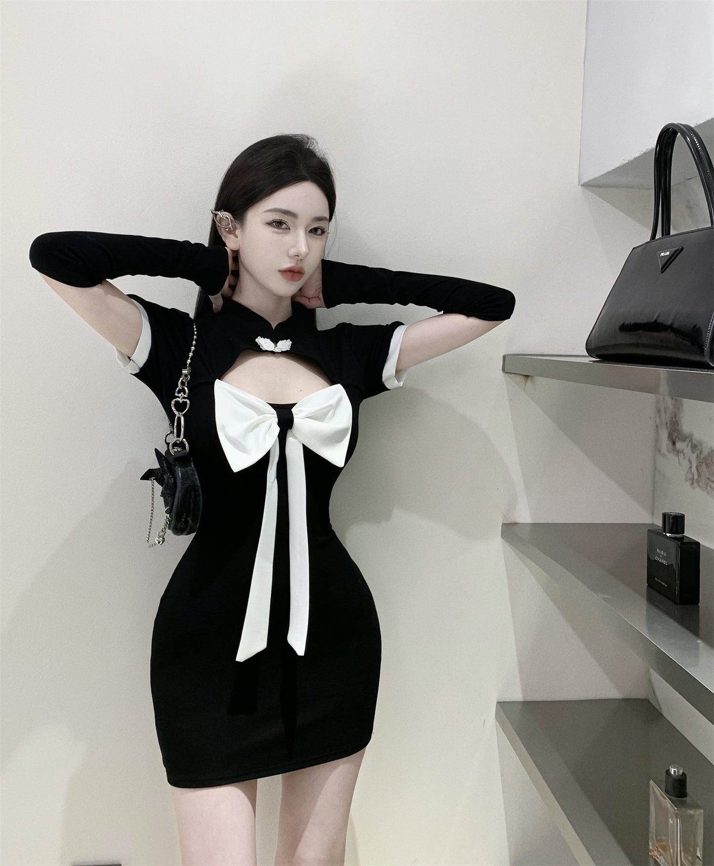 Sexy Lady Short Sleeve Strapless Dress Bowknot Hollow-Out Bodycon Short Dress AP0461