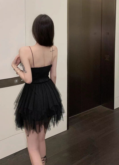 Hepburn-Inspired Fur-Trim LBD Asymmetrical Hem Sexy Tulle Layered Short Dress AP0464