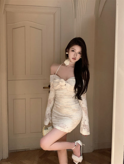 Long Sleeve Floral Print Chic Halter Skirt Charming Women Close-Fitting Short Dress AP0481