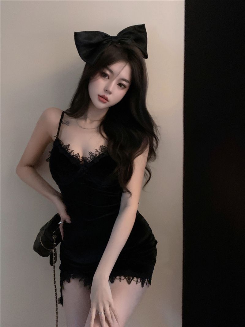 Asymmetrical Lace Hem Short Skirt LBD Party Slit Breathable Chic Sheath Short Dress AP0485