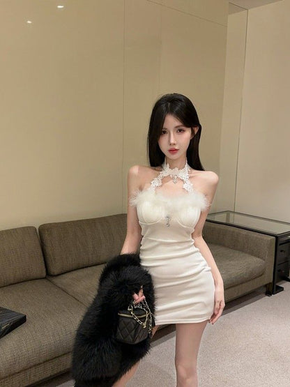 Elegant Feathers Ornament Mini Skirt Ruched Waist Vogue Halter Short Dress AP0492