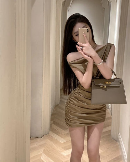 Casual Relaxed Fit Mini Dress Noble Off-Shoulder Sleeveless Fine Texture Short Dress AP0501