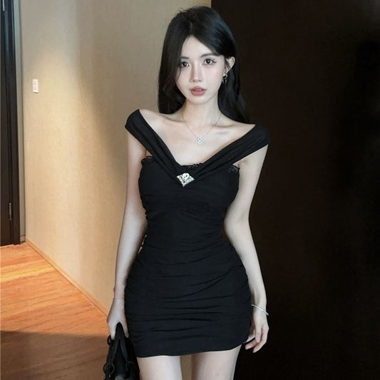 Simple Off-Shoulder Summer Skirt Strapless Chic Soft Fabric Bodycon Short Dress AP0509