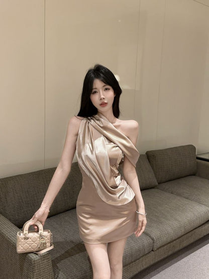 One Shoulder lustrous Chic Dress Strapless Waist-Cinching Draped Short Dress AP0527