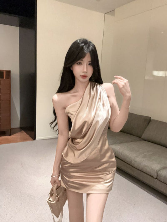 One Shoulder lustrous Chic Dress Strapless Waist-Cinching Draped Short Dress AP0527