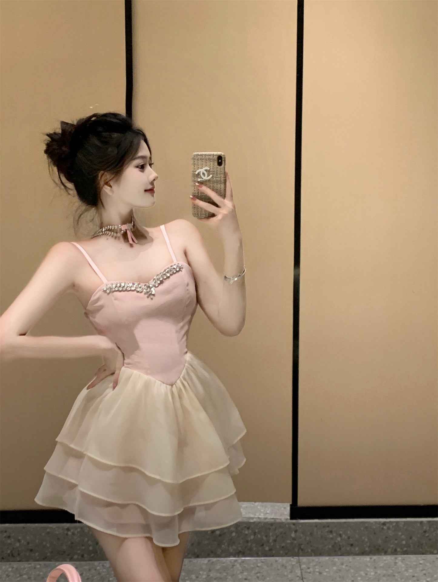 Tulle Trimmed Soft Fabric Short Skirt Alluring Ruffles Bubble Short Dress AP0546