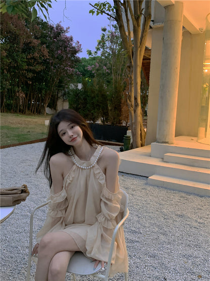 Flowy Tulle Trimmed Balloon Skirt Alluring Ruffles Sleeve Halter Short Dress AP0550