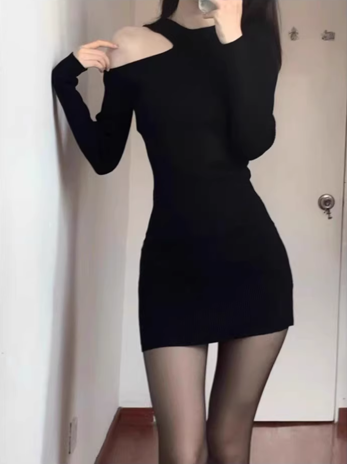 Novelty Breathable One Shoulder  Dress Long Sleeve Waist-Cinching Chic Short Dress AP0558