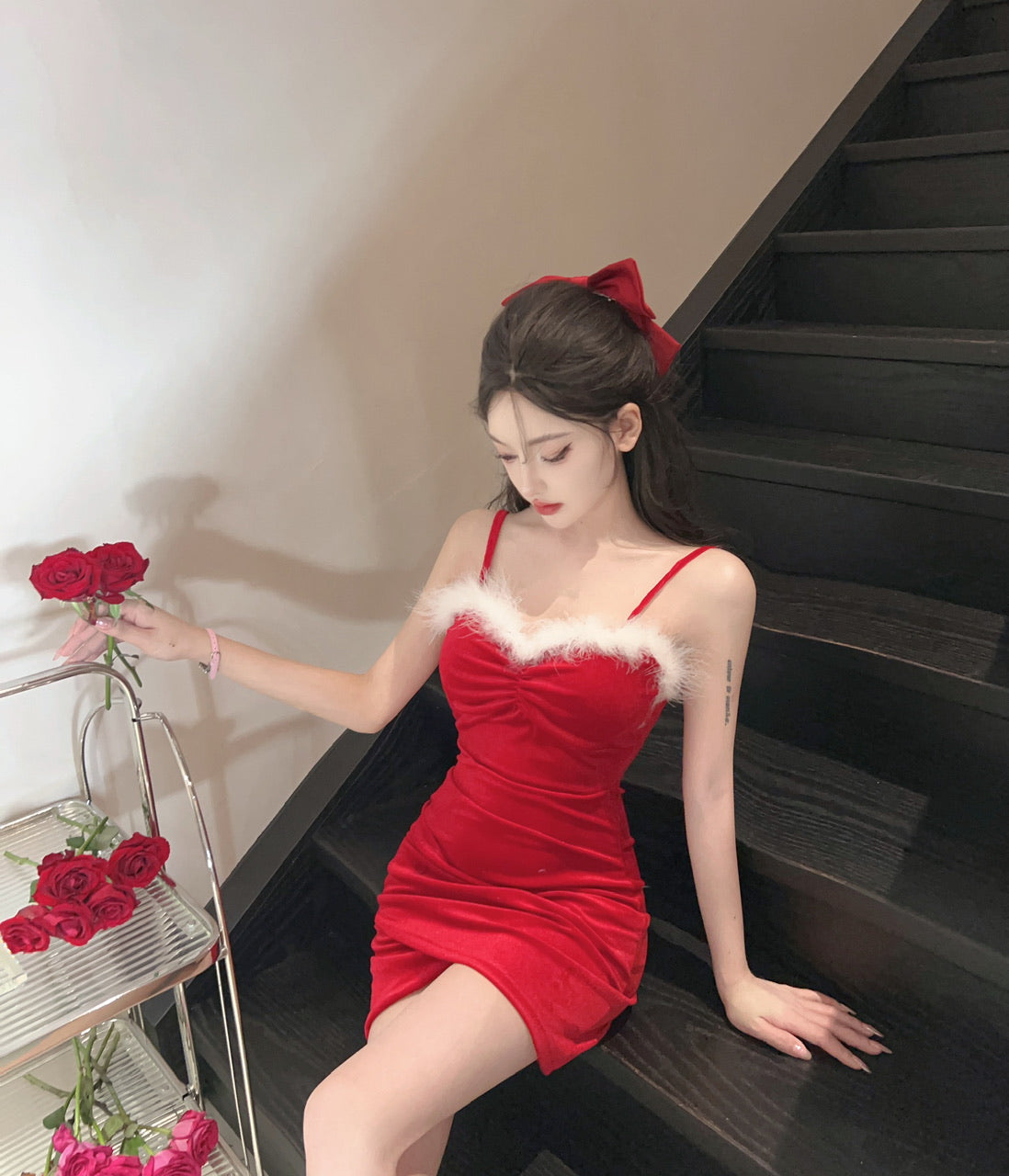 Feather Verge Design Sexy Mini Skirt Asymmetrical Hem Velvet Hugging Short Dress AP0561