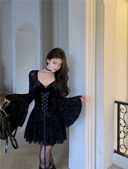 Vintage Tulle Flare Sleeve Charming Skirt Sweetheart Neck LBD Velvet Texture Short Dress AP0562