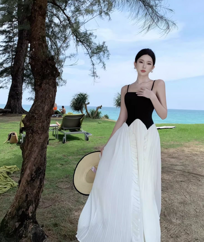 White-Black Splicing Square Neckline Maxi Dress Spaghetti Strap Shirred Tulle Long Dress AP0571