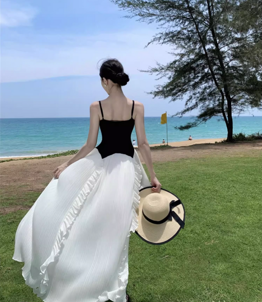 White-Black Splicing Square Neckline Maxi Dress Spaghetti Strap Shirred Tulle Long Dress AP0571