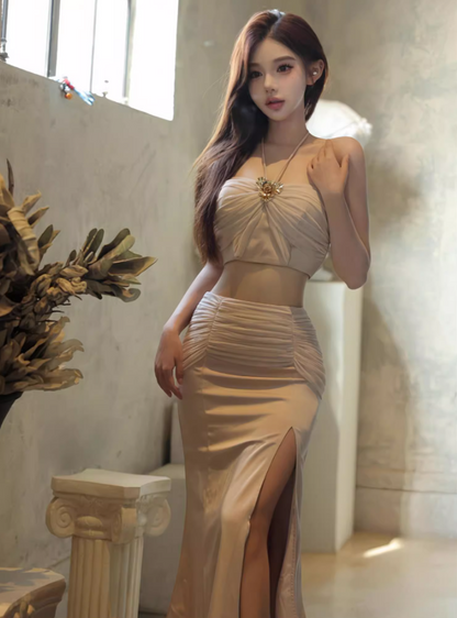 Chic Two-Piece Sheath Long Dress Open Waist High-Slit Sheen Halter Long Dress AP0577